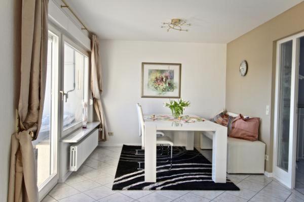 Seeterrasse Mit Seeblick Sipplingen Exterior foto